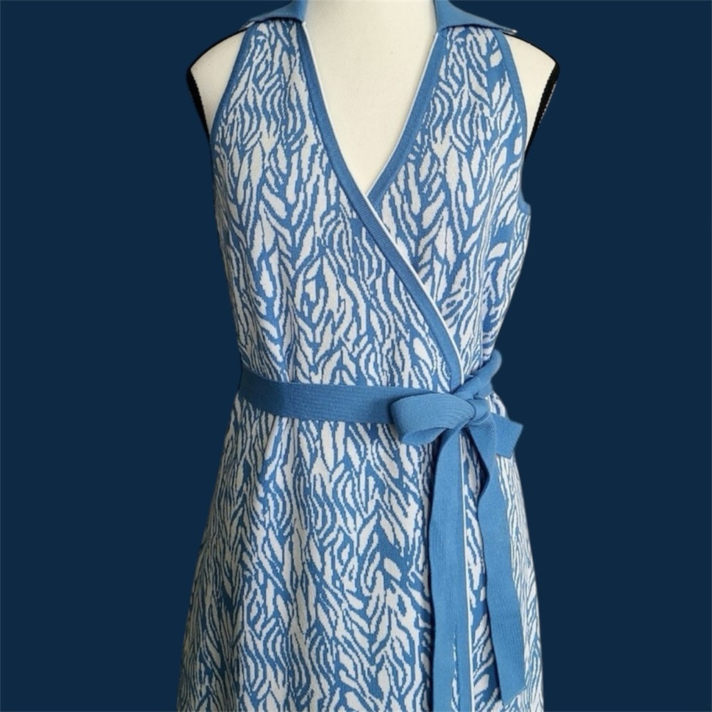 Diane Von Furstenberg Blue and White Wrap Dress - Picture 2 of 6